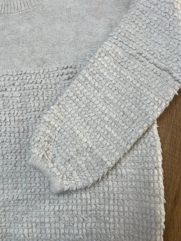 Pull beige - photo numéro 2