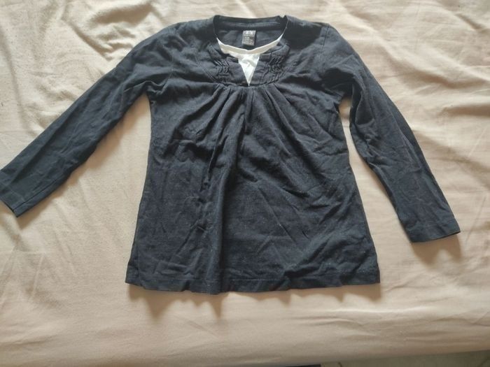 t-shirt manches longues 4 / 5 ans
