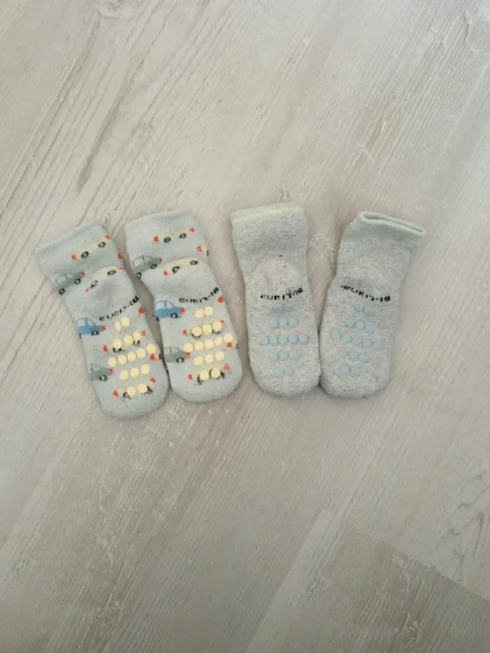 Chaussettes anti dérapante Kiabi 17/18 - photo numéro 4