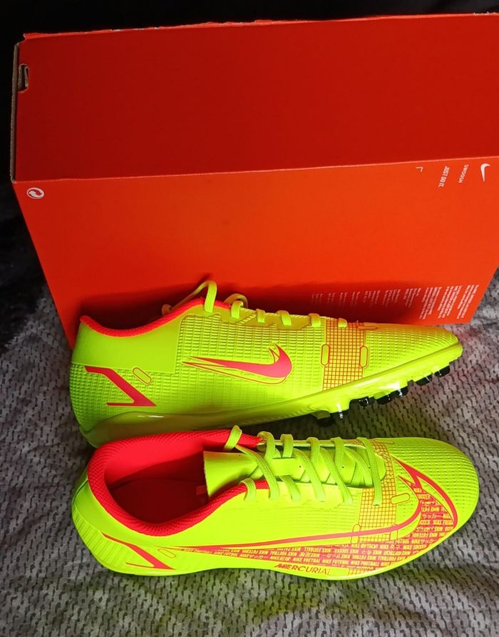 Crampon Nike Mercurial - photo numéro 4