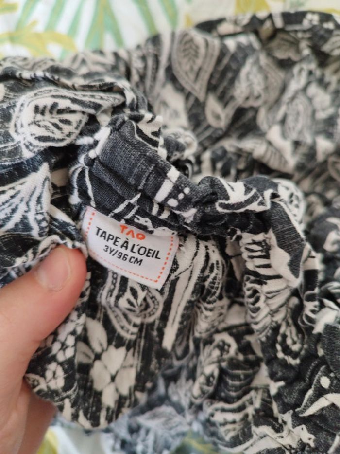 Jolie jupe tape a oeil 3 ans - photo numéro 3