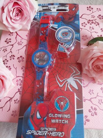 Montre spiderman. Pour garçon