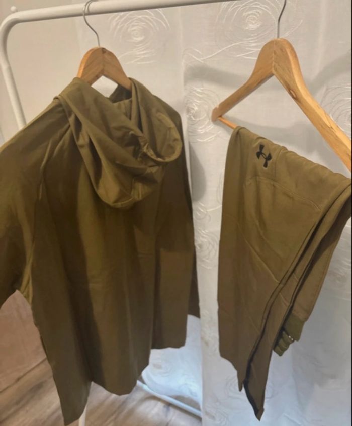 Ensemble Under Armour kaki - photo numéro 3