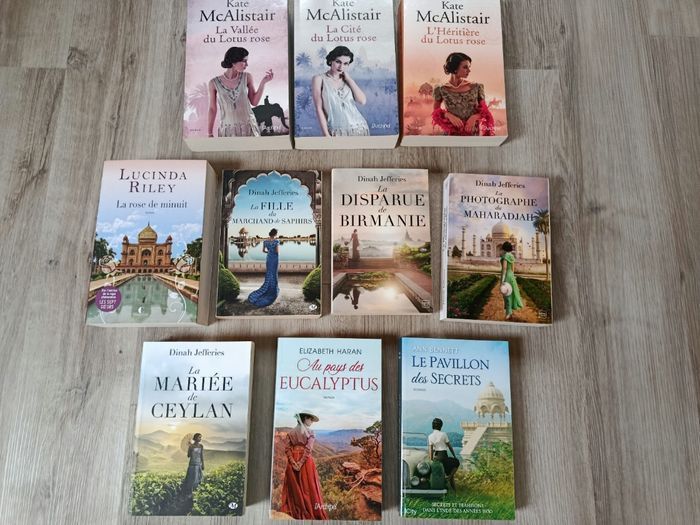🤩🤩 Magnifique lot de de 10 romans 🤩🤩