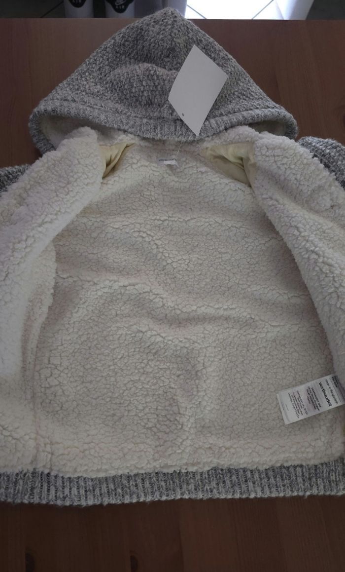 NEUFFFF (non porté) 🏷🥰😍🤩superbe gilet ou veste zippé tricot Intérieur sherpa 36mois garçon 🥰💙😍 - photo numéro 4