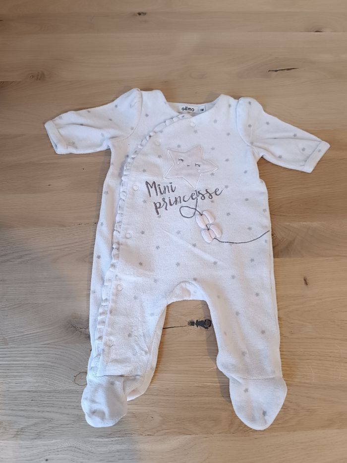 Lot 3 pyjamas velours fille 1 mois - photo numéro 3