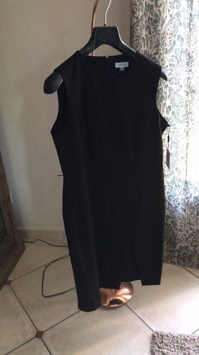 Robe Calvin Klein noire - photo numéro 2