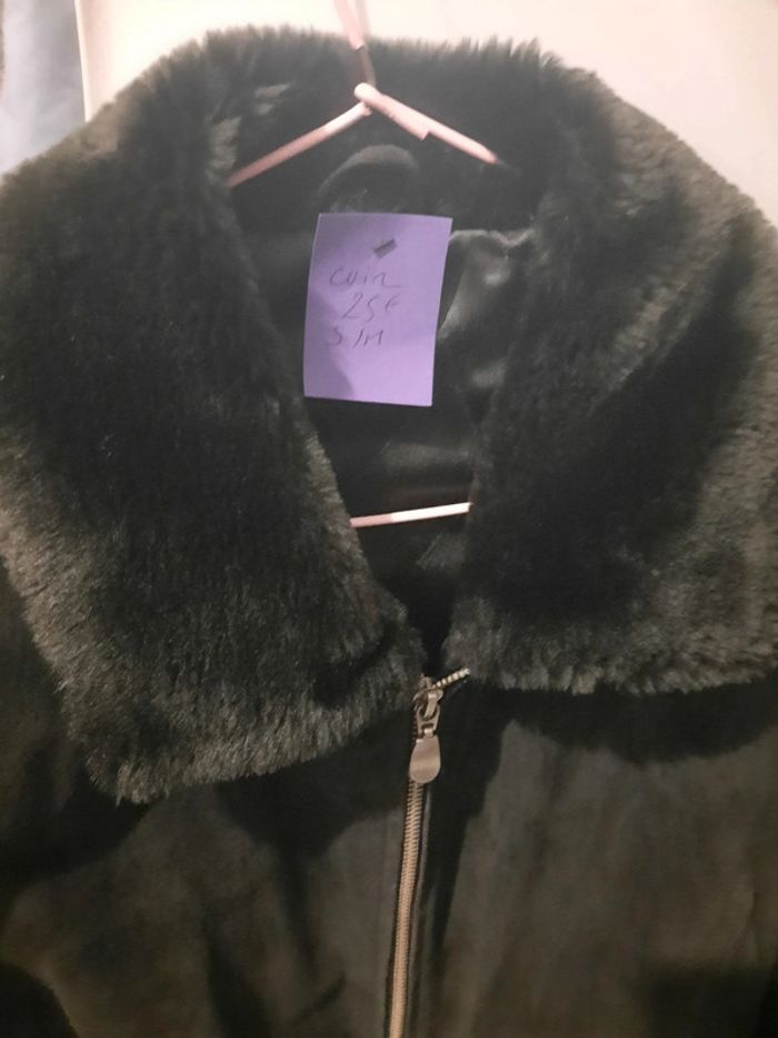 Veste en cuir femme 36/38 tbe #lora11femme 36 - photo numéro 5