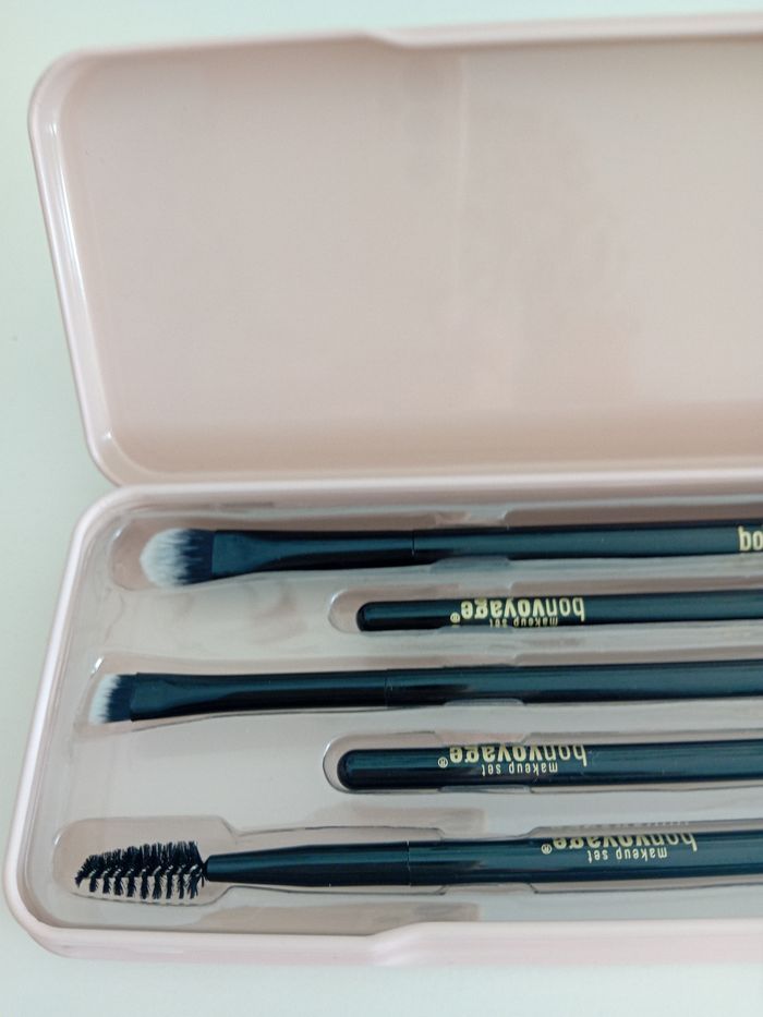 Palette pinceaux maquillage des yeux - photo numéro 2