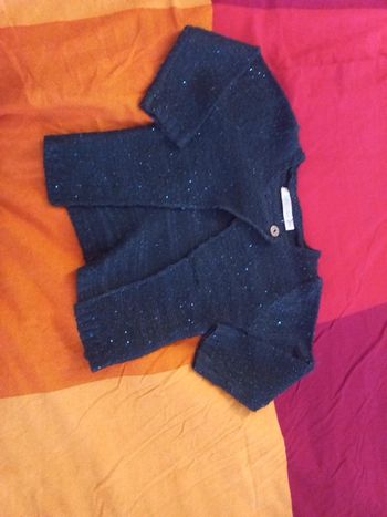 Magnifique gilet marine a paillettes 24 mois