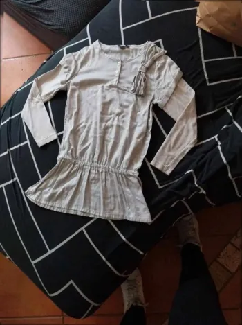 Robe  courte  T8ans