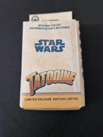 Star Wars Tatooine Mystery Pin Set - 2022 - Unopened