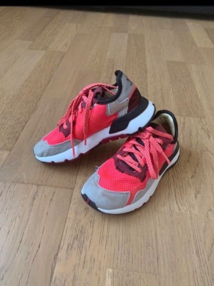Baskets Adidas taille 31