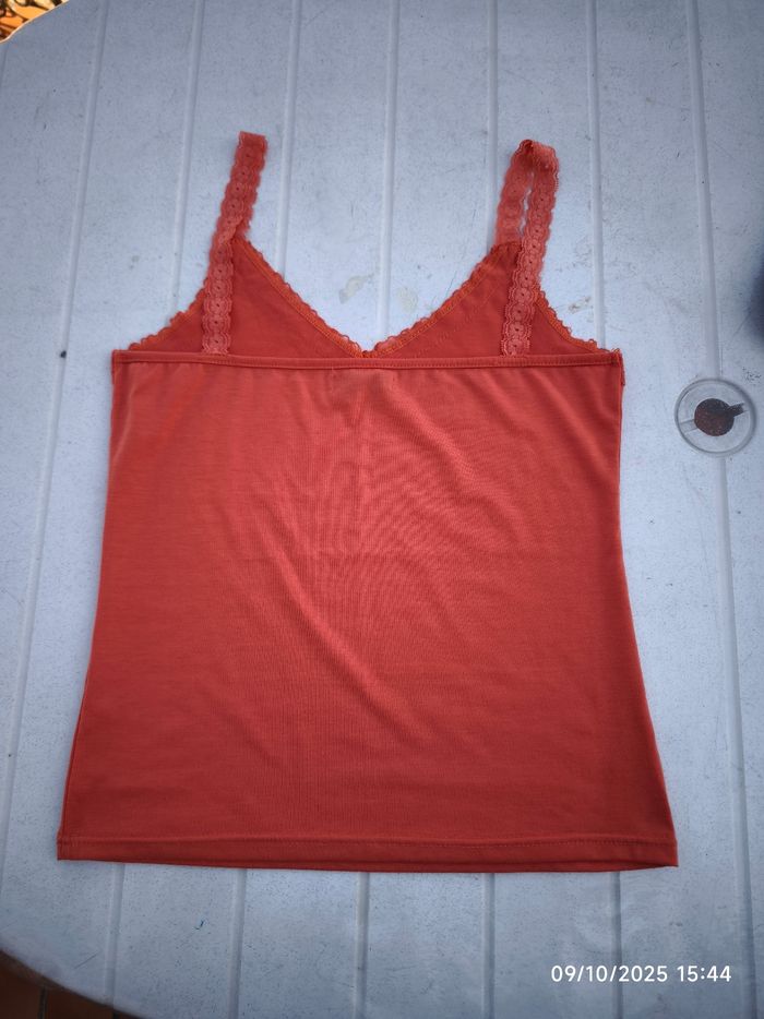 Top à bretelles dentelle orange T. 4 - photo numéro 7
