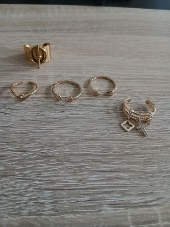 Lot de 5 bagues fantaisie La Halle