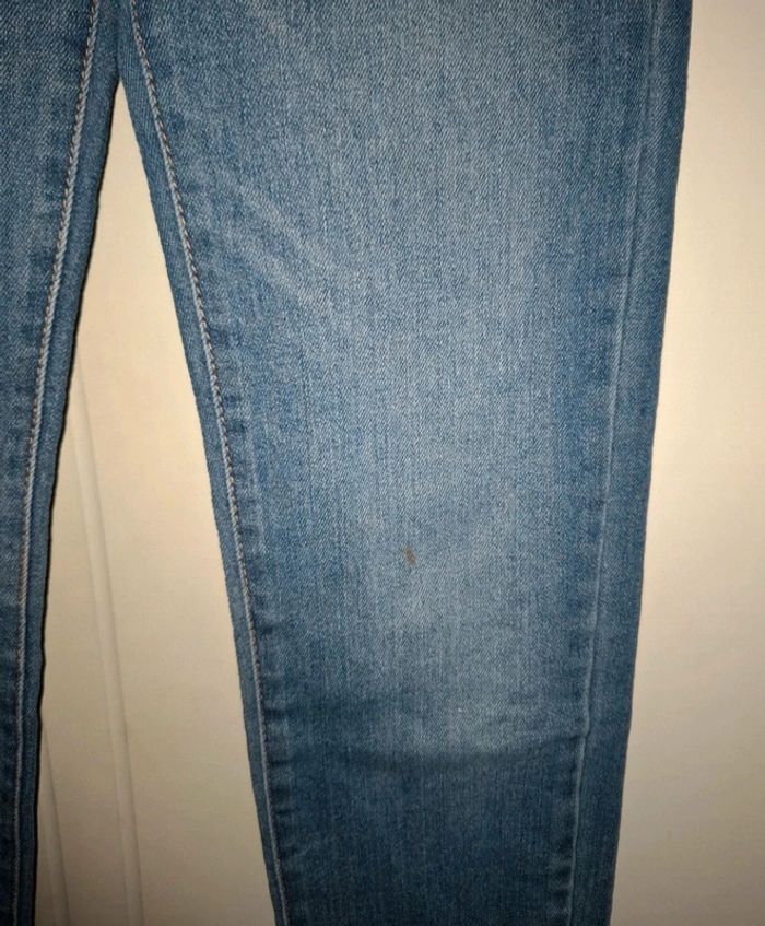 Jeans levi's bleu - photo numéro 2