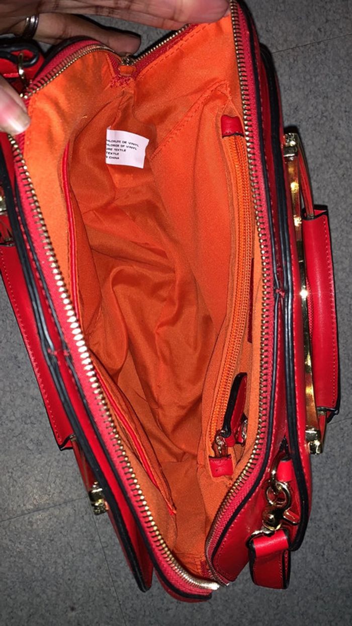 Sac en cuir rouge - photo numéro 3