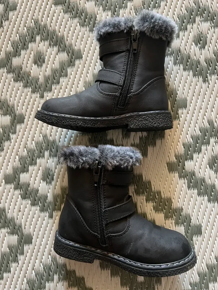 Bottines fille taille 23 - photo numéro 4