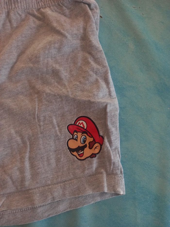 Short mario - photo numéro 2