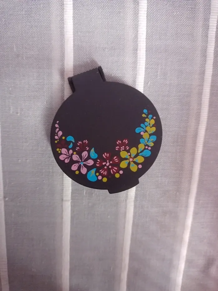 Miroir de poche