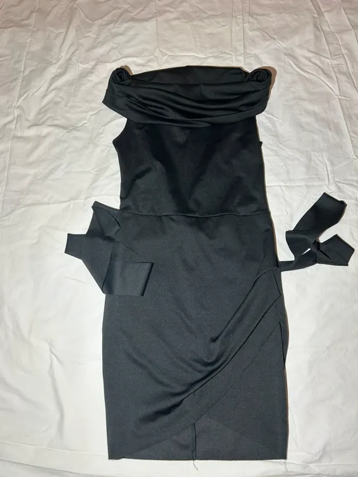 Robe noire cbr