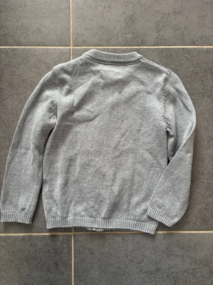 Gilet gris - photo numéro 4