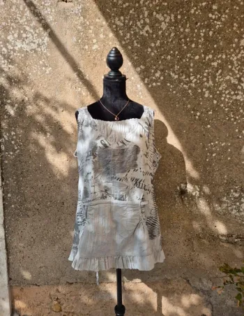 Top sans manches gris T.42