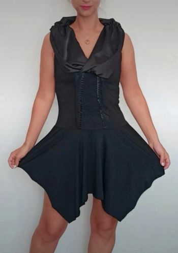 Robe de soirée noire asymétrique taille unique