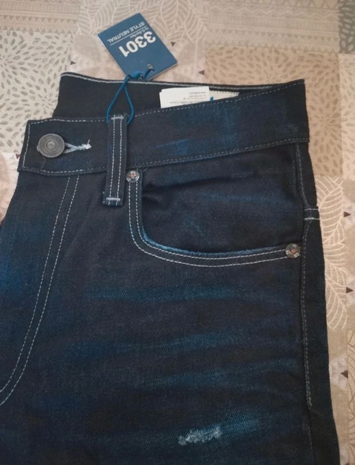 Jean G-star - photo numéro 3