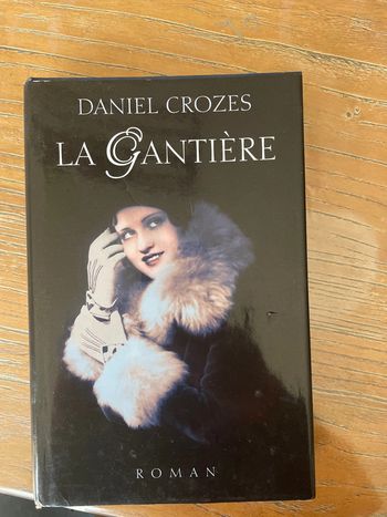 Livre la gantière
