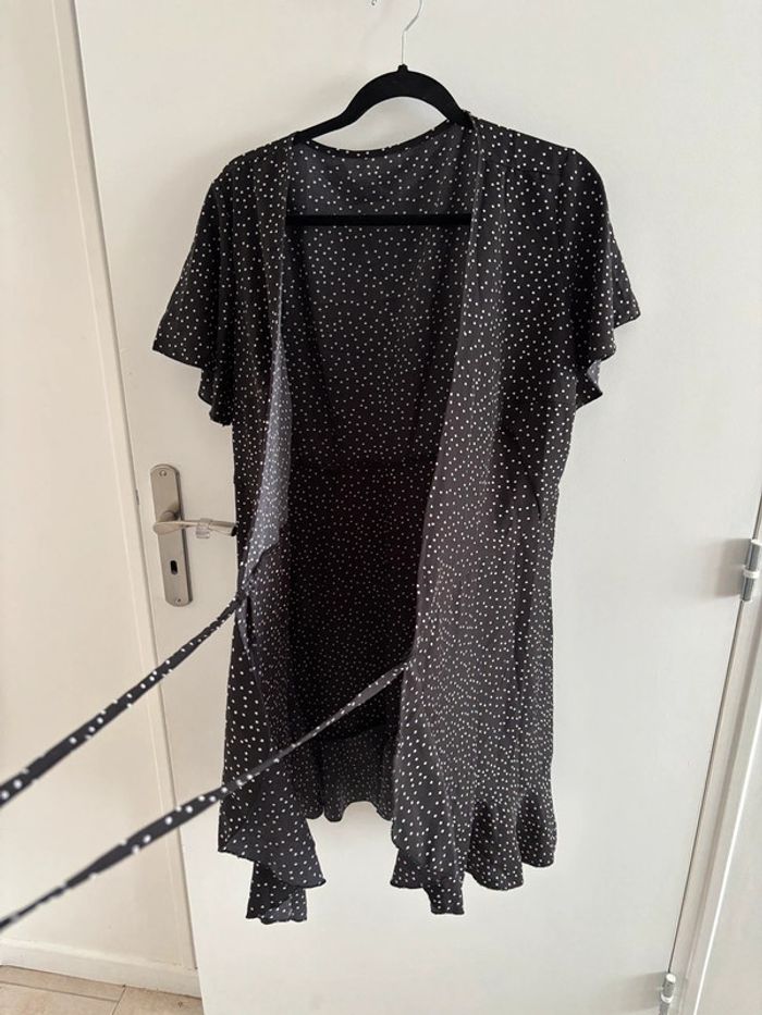 Robe portefeuille noire - photo numéro 3