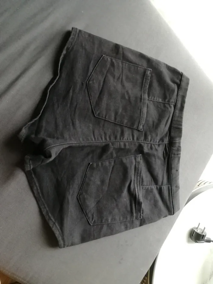 Short jean taille haute