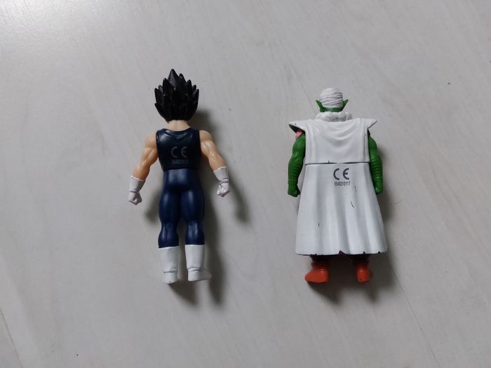 Lot de 2 Figurines Dragon Ball Z Vegeta Piccolo Petit Coeur Bandai 2008 Vntage - photo numéro 2