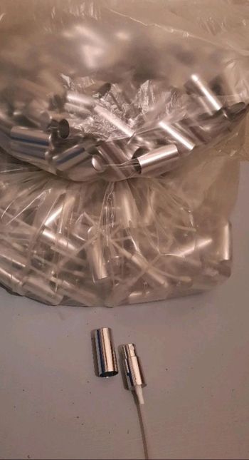 Lot Vaporisateurs avec bouchons parfums neuf