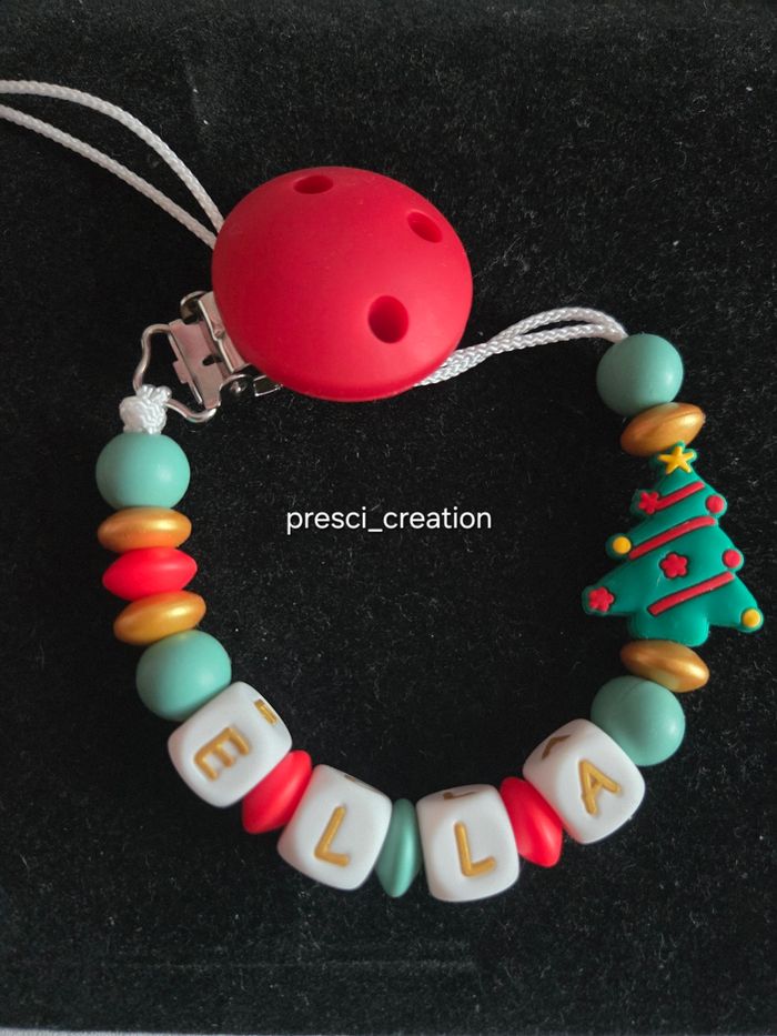 Attache tétine Noël