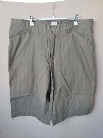 Short long taille 50(XXL)