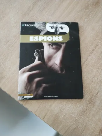 Livre espion