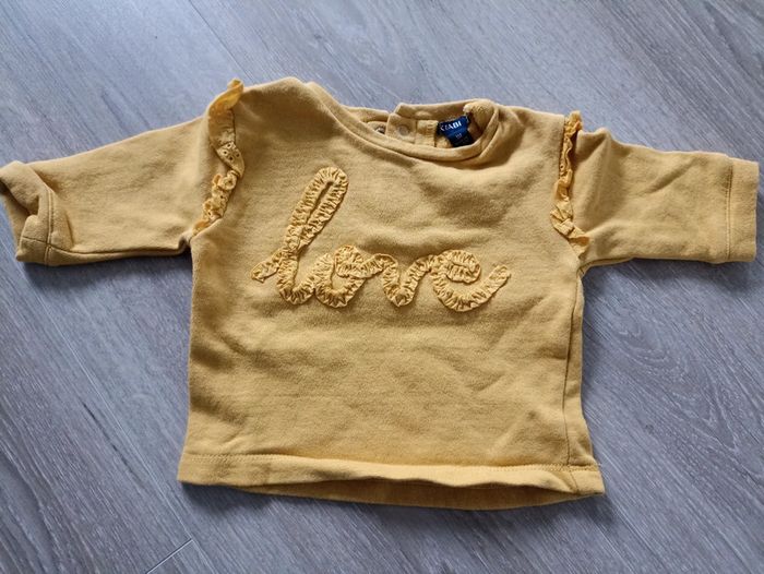 Pull "Love" bébé fille 3 mois