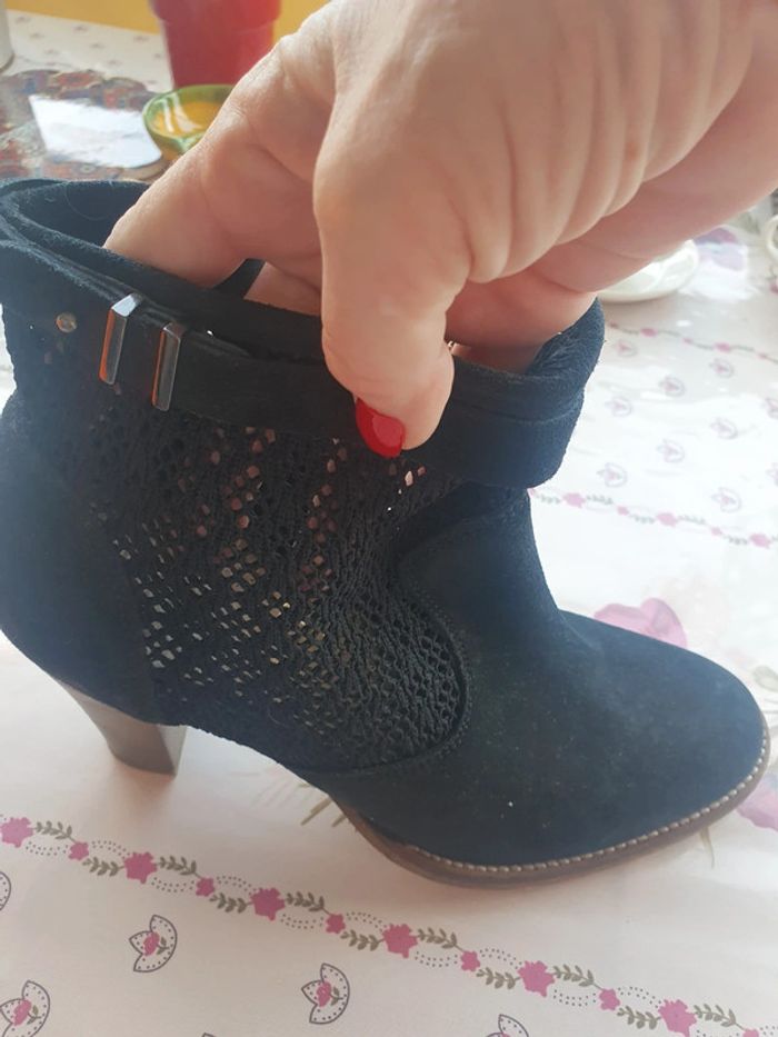 Bottines ajourées