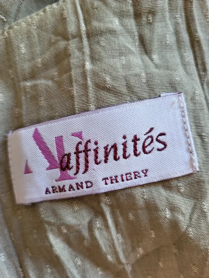 Robe vintage vert sauge Affinités d'Armand Thiery - Made in France - photo numéro 12
