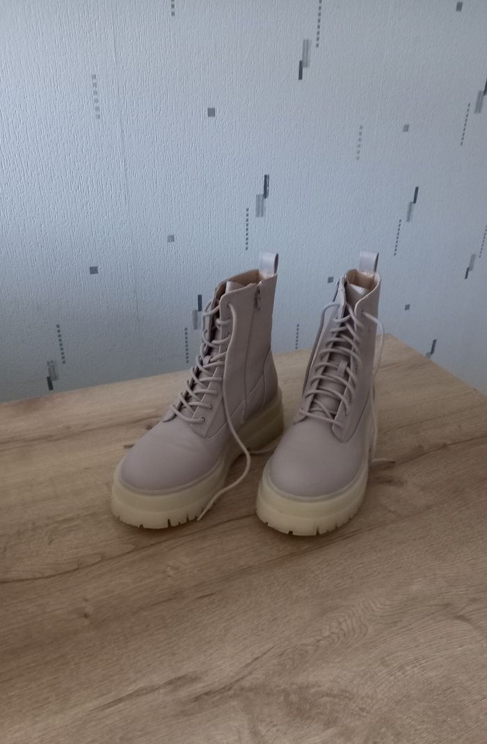 Boots " Kiabi " - photo numéro 1