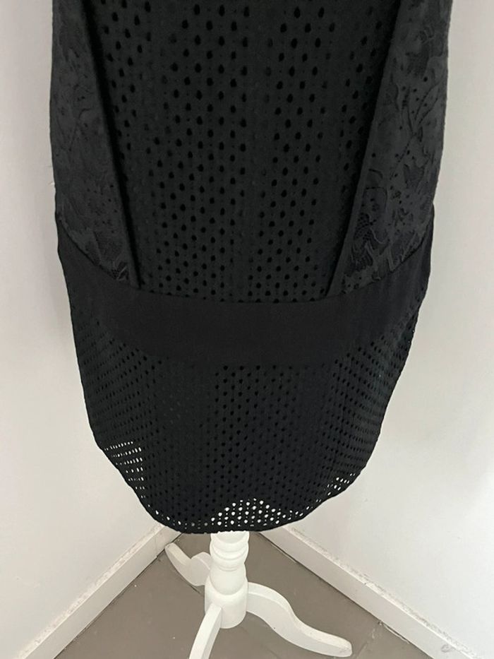 Robe noire dentelle et ajourée one step S - photo numéro 2