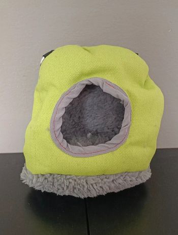 Lit suspendu pour petits oiseaux