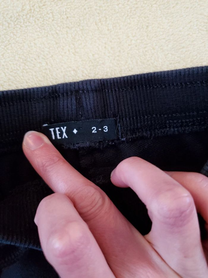 Lot 2 pantalons 2-3 ans - photo numéro 3