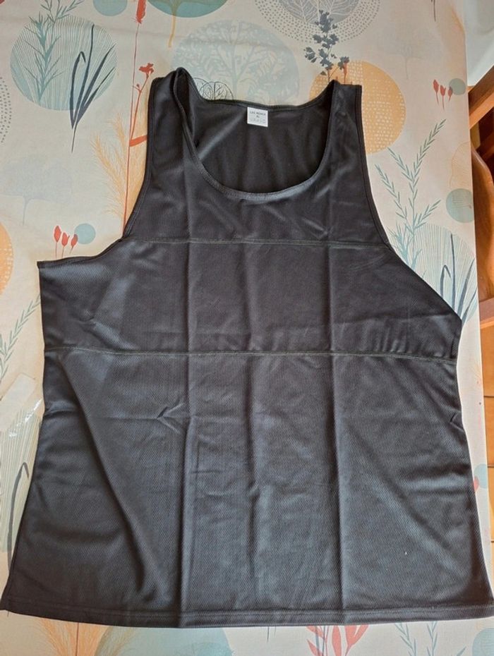 Débardeur noir Xl neuf étiquette 🏷 - photo numéro 2