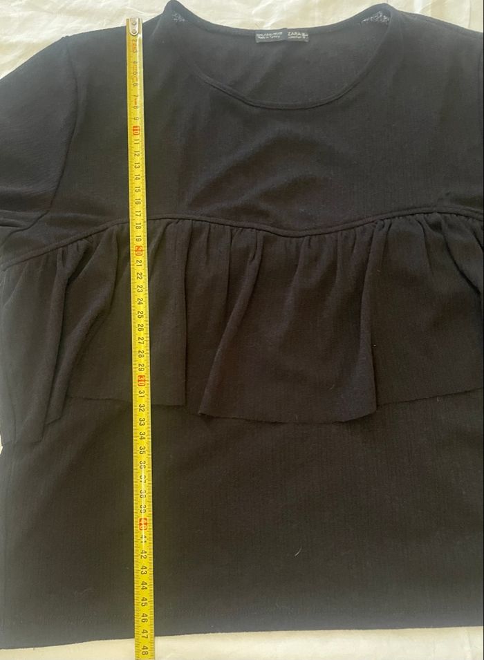 Haut frou-frou noir »Zara »manches longues - photo numéro 5