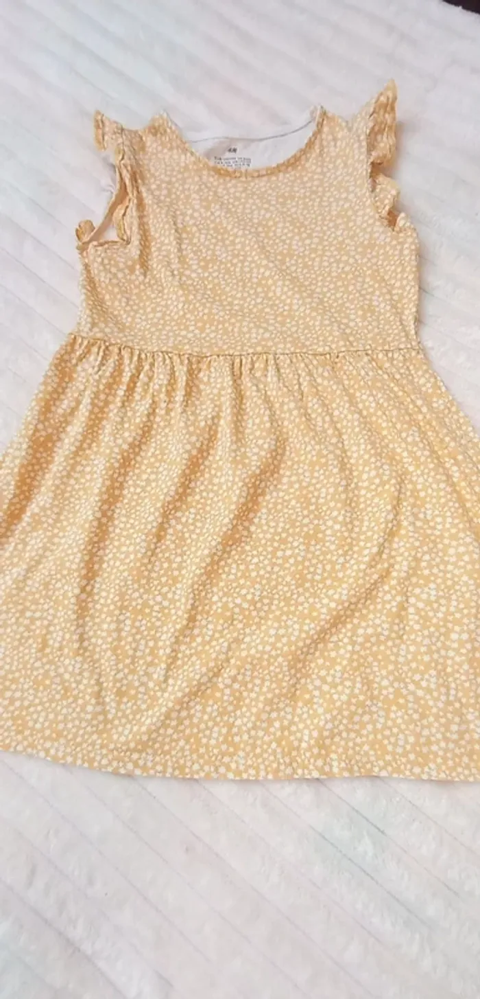 Robe jaune H&M 9 ans - photo numéro 4