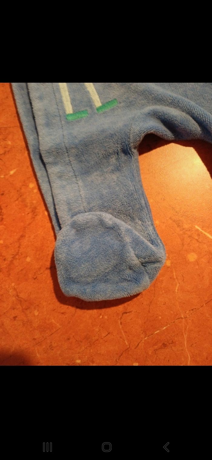 Pyjama bébé taille 1 mois - photo numéro 3