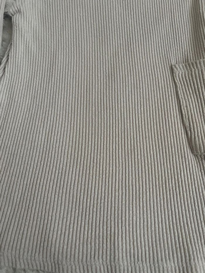 Robe beige Zara 4ans 104cm 🤍 - photo numéro 3