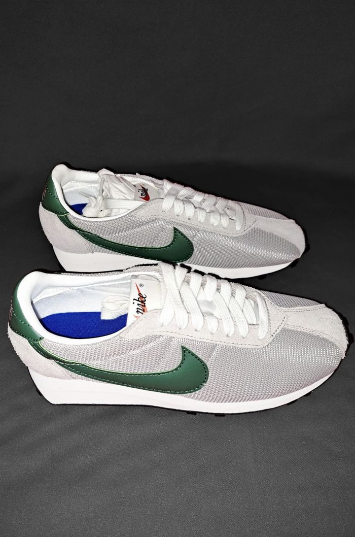 Nike Sportswear - photo numéro 3